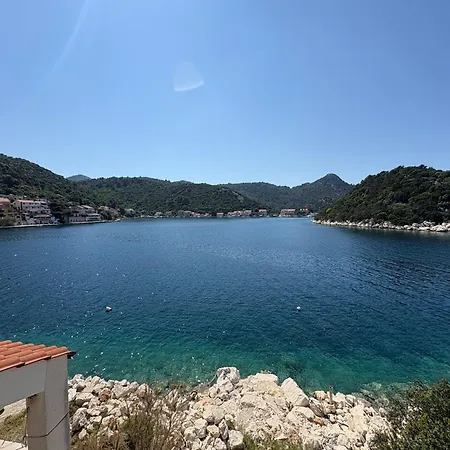 Lesic Zaklopatica Lastovo