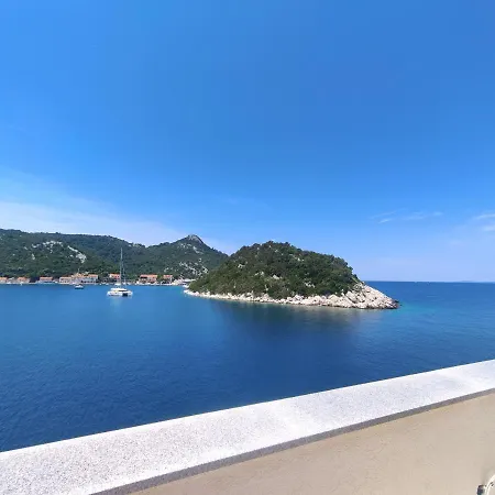 Lägenhet Lesic Zaklopatica Lastovo