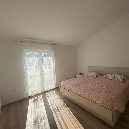 Apartment Lesic Zaklopatica Lastovo