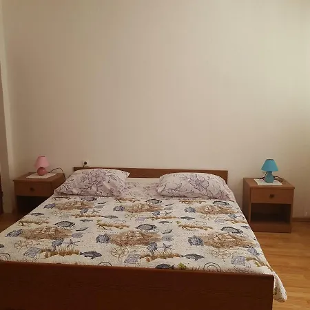 Lesic Zaklopatica Lastovo
